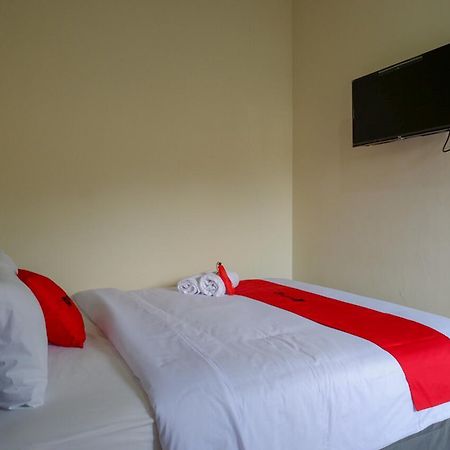 Reddoorz Near Terminal Mendolo Wonosobo Hostel Εξωτερικό φωτογραφία